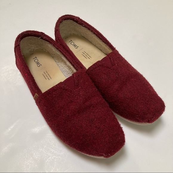 Tom's "Good Vibes" Faux Wool Shoes - Picture 2 of 9